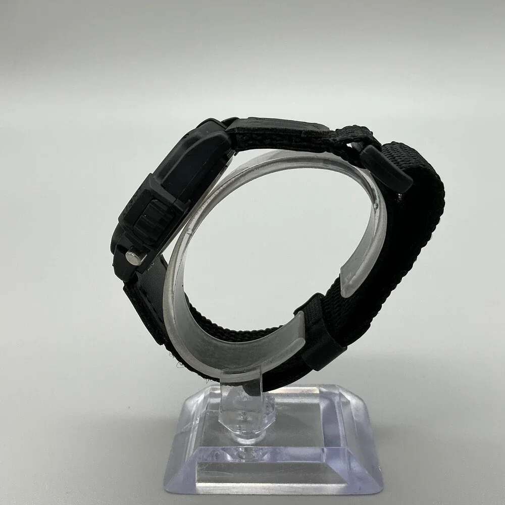 Vintage Casio Forester FT-500 Men Watch 41mm Black Nylon Illuminator New Battery